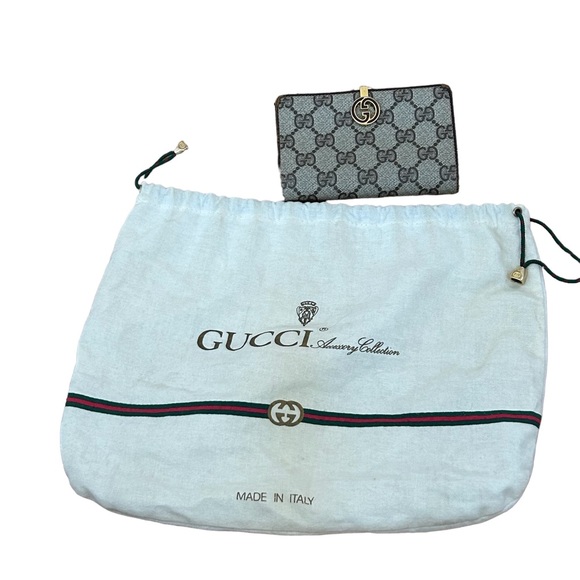 1970s Vintage Gucci Supreme Monogram Canvas Leather GG Gold Clasp Clutch Wallet - Picture 13 of 16